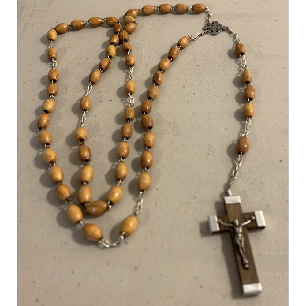 Vintage Rosary Olive Wood Seed Beads Bethlehem Catholic Crucifix Cross Necklace - Picture 2 of 7